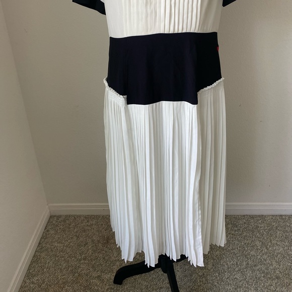 Drew by Drew Barrymore Elizabeth St. Dress Size 10 - Picture 7 of 13